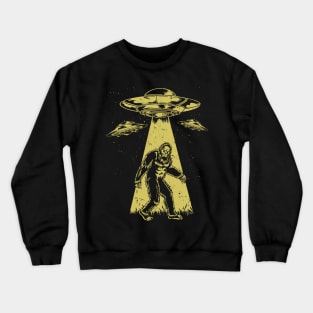 Bigfoot UFO Abduction Sasquatch Alien Believer Crewneck Sweatshirt